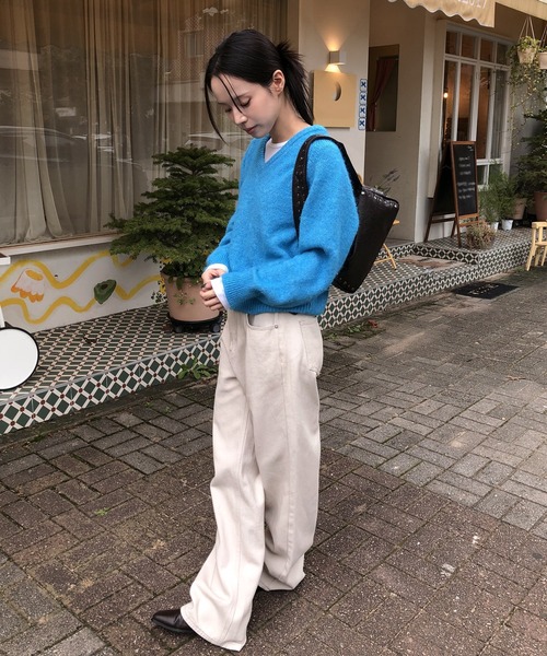 UNE MANSION(ユヌマンション)の「ふわふわアンゴラベーシックvネックニット(ニット/セーター・レディース・グレー/アイボリー/ブルー系その他/レッド/ピンク・FREE)」の20枚目の写真