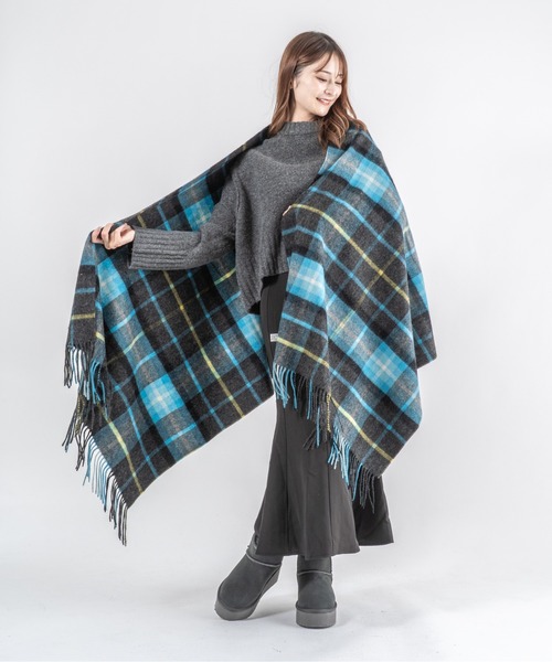 TWEED MILL（ツイードミル）の「【TWEEDMILL】大判ストール　ウール　チェック　70x190cm　イギリス製（マフラー・レディース・グレー/クリーム/ブルー/ブラック×ブルー/ブラック/チェック/ブルー系その他/ブラック×グレー/ブラウン系その他・FREE）」の20枚目の写真