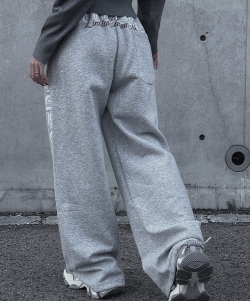 KsG（ケーエスジー）の「マルチレタリングスウェットパンツ（スウェットパンツ・レディース・グレー/ブラック・MEDIUM/X-LARGE/LARGE/SMALL）」の13枚目の写真