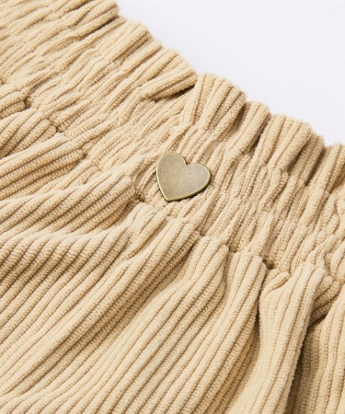 QUNTSTYLE(キュントスタイル)の「ハートボタンコーデュロイキュロット(その他パンツ・キッズ・ベージュ/ブラック/サックスブルー・110/130/140/150/160/120)」の6枚目の写真