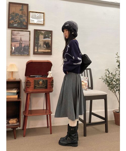 LINGSEOUL(リングソウル)の「wool pintuck skirt-gray(スカート・レディース・その他・SMALL/MEDIUM)」の9枚目の写真