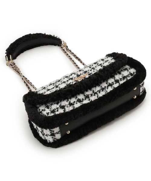 Guess(ゲス)の「CRISTI Convertible Xbody Flap ショルダーバッグ (ショルダーバッグ・レディース・ブラック系その他・ONE SIZE)」の11枚目の写真