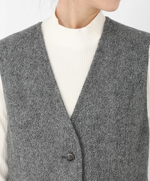 STRAWBERRY-FIELDS(ストロベリーフィールズ)の「ホームスパンラメツイード_Vネックジレ(その他アウター・レディース・ブラック・2)」の5枚目の写真