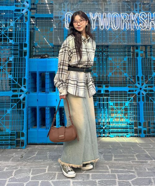 Diamond Layla(ダイアモンドレイラ)の「Down Button Collar Point Creamy Check Shirt S153(シャツ/ブラウス・レディース・その他・MEDIUM/LARGE/X-LARGE)」の14枚目の写真