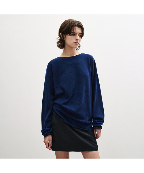 SUARE WOMEN（スアレウーマン）の「(ウィメンズ)カシミヤウールオーバーサイズスリーブニット - 4カラー（ニット/セーター・レディース・ブラック/ライトブルー/アイボリー/シルバー・FREE）」の3枚目の写真
