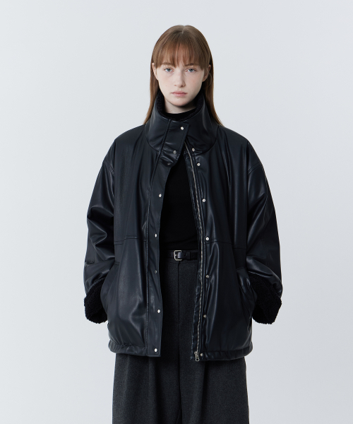 JULIAPEPE（ジュリアペペ）の「Fluffy Winter Leather Jacket (Black)（ライダースジャケット・レディース・その他・F）」の2枚目の写真