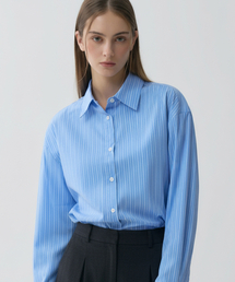 MARDMARD（マードマード）の「エンブレムストライプシャツ-ブルー（シャツ/ブラウス）」