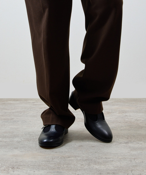 And A（アンドエー）の「PADRONE パドローネ / W STRAP SLIP-ON ダブルストラップスリッポンミュールシューズ / PU8394-2110（ドレスシューズ・メンズ・ブラック・42/41/40）」の2枚目の写真