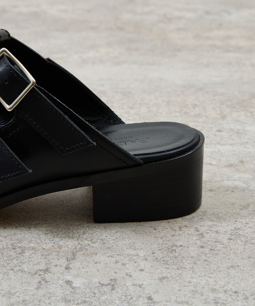 And A（アンドエー）の「PADRONE パドローネ / W STRAP SLIP-ON ダブルストラップスリッポンミュールシューズ / PU8394-2110（ドレスシューズ・メンズ・ブラック・42/41/40）」の11枚目の写真