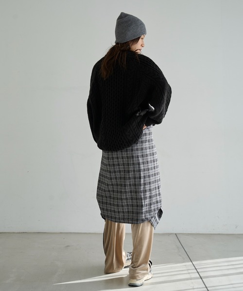 meilmada（メイルマダ）の「サイドラインベロアトラックパンツ（スラックス・レディース・ブラック/ベージュ・FREE）」の19枚目の写真