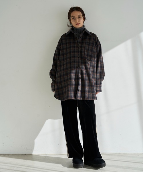 meilmada（メイルマダ）の「サイドラインベロアトラックパンツ（スラックス・レディース・ブラック/ベージュ・FREE）」の11枚目の写真