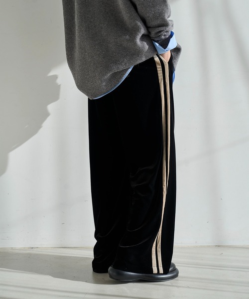 meilmada（メイルマダ）の「サイドラインベロアトラックパンツ（スラックス・レディース・ブラック/ベージュ・FREE）」の5枚目の写真