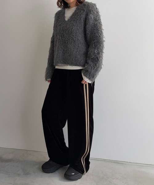 meilmada（メイルマダ）の「サイドラインベロアトラックパンツ（スラックス・レディース・ブラック/ベージュ・FREE）」の13枚目の写真