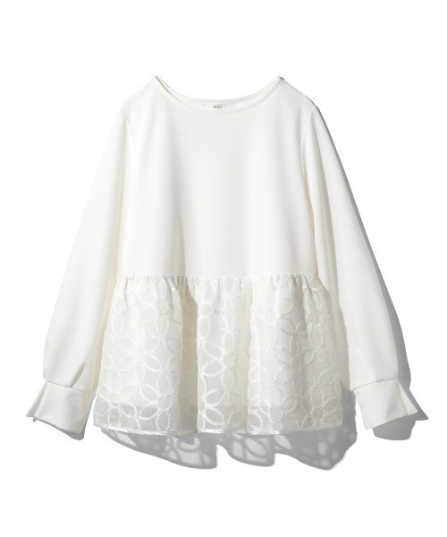 IEDIT(イディット)の「IEDIT どんなシーンも華やかに着映える フラワーレースドッキングトップス(Tシャツ/カットソー・レディース・ブラック/ホワイト・M/L/LL/3L/S)」の7枚目の写真