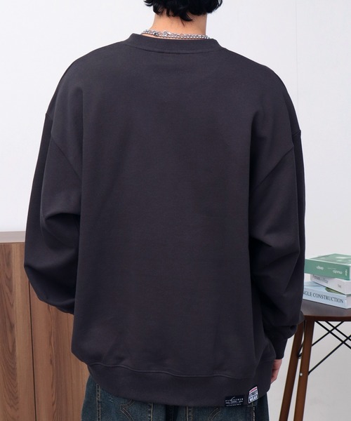 VISION STREET WEAR(ヴィジョンストリートウェア)の「【VISION STREET WEAR/ヴィジョンストリートウェア】×【BETTY BOOP/べティブ-プ】メタルロゴ スケーター クルーネック スウェット トレーナー(スウェット・メンズ・ライトグレー/チャコールグレー/オフホワイト・LL/M/L)」の8枚目の写真