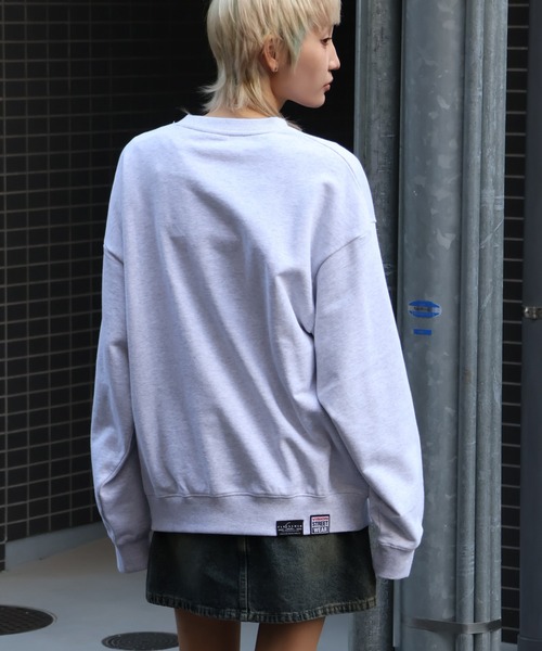 VISION STREET WEAR(ヴィジョンストリートウェア)の「【VISION STREET WEAR/ヴィジョンストリートウェア】×【BETTY BOOP/べティブ-プ】メタルロゴ スケーター クルーネック スウェット トレーナー(スウェット・メンズ・ライトグレー/チャコールグレー/オフホワイト・LL/M/L)」の14枚目の写真