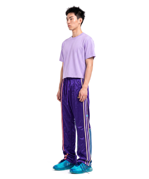 C WEAR BY THE GENIUS(シーウェアバイザジーニアス)の「メンズクロップTシャツライトパープル(Tシャツ/カットソー・メンズ・その他・MEDIUM/LARGE/X-LARGE/XX-LARGE/SMALL)」の3枚目の写真