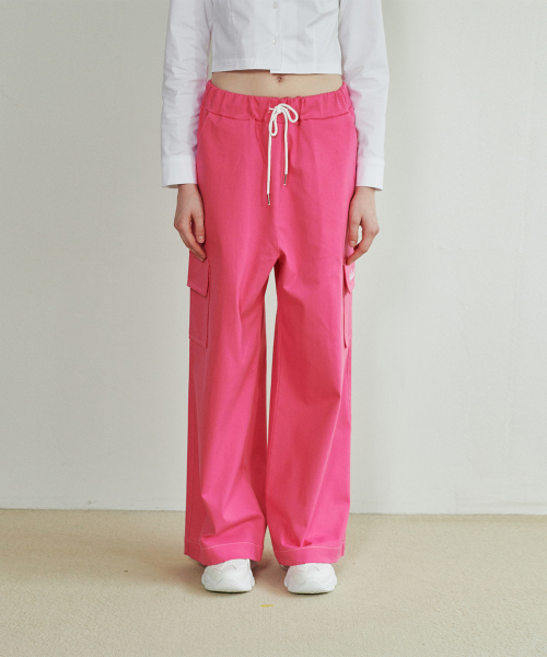 LULUCHOU(ルルシュ)の「Stitch Cargo Pants - HOT PINK(その他パンツ・レディース・その他・FREE)」の1枚目の写真