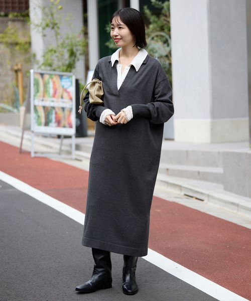 SLOBE IENA（スローブイエナ）の「《追加》SLOBE 3WAY スムース巾着バッグ（クラッチバッグ・レディース・レッド/ベージュ系その他/ブラック/ブラウン・FREE）」の15枚目の写真