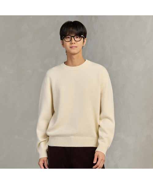 HYOJI(ヒョージ)の「FW ウォッシャブル ソフトタッチ ラウンドネック クロップドニット (7カラー)(ニット/セーター・メンズ・チャコール/ネイビー/ブラウン/レッド/クリーム/ダークグリーン/ブラック・M/L/XL)」の4枚目の写真