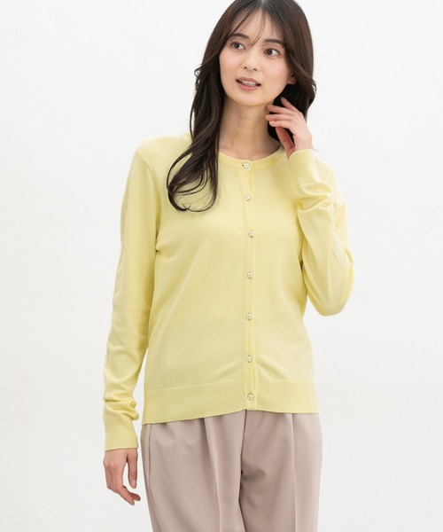 Honeys(ハニーズ)の「【UVカット・花粉リリース加工】花粉対策フラワー釦カーディガン(カーディガン/ボレロ・レディース・イエロー/ネイビー/ピンク/ブラック×ベージュ/アイボリー/ホワイト×ブラック/サックスブルー/ブラック・L/LL/M/S)」の21枚目の写真