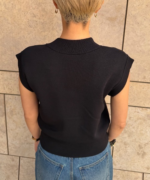 JENNE(ジェンヌ)の「ベスト風ニットトップス(Tシャツ/カットソー・レディース・ホワイト/ブラック・SMALL/LARGE/MEDIUM)」の8枚目の写真