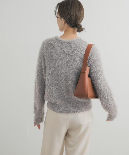 URBAN RESEARCH DOORS(アーバンリサーチドアーズ)の「シャギーニット(ニット/セーター・レディース・ライトグレー/カーキ・FREE)」の4枚目の写真