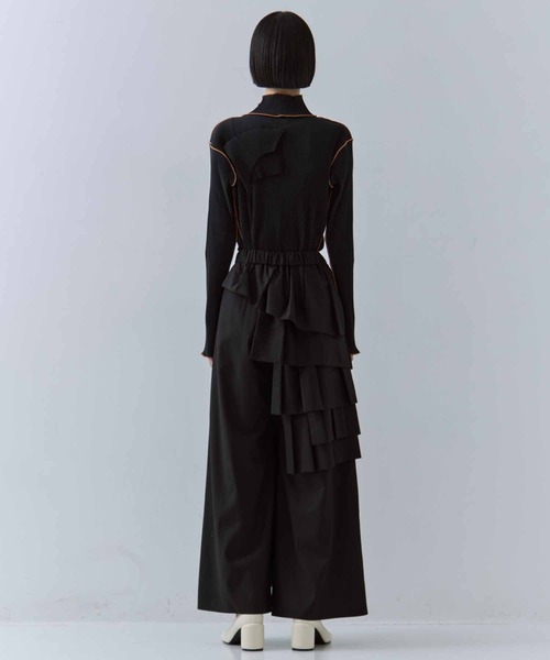 TAAKK（ターク）の「【TAAKK/ターク】《STUDIOUS別注》ラッフルパンツ(ウール素材)（その他パンツ・レディース・ブラック・1/3）」の8枚目の写真