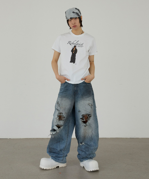 ANOTHERYOUTH(アナザーユース)の「スナイパー ダメージドTシャツ - ホワイト(Tシャツ/カットソー・メンズ・その他・1/2/3)」の3枚目の写真
