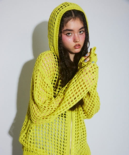 Candy Stripper（キャンディストリッパー）の「MESH KNIT フーディー（パーカー・レディース・チャコール/イエロー/ライトグレー・FREE）」の5枚目の写真