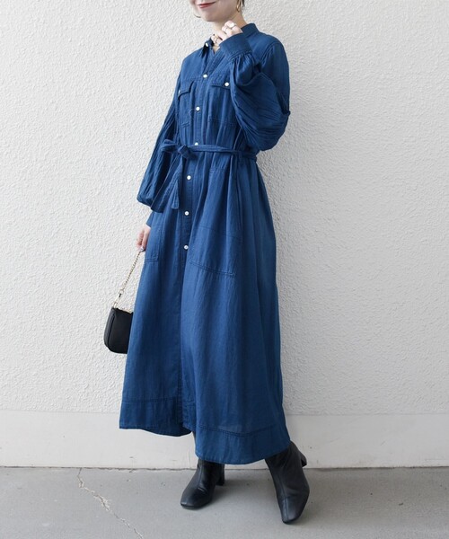 SHIPS any（シップス エニィ）の「SHIPS any:〈手洗い可能〉シアー デニム ポケット ロング シャツ ワンピース（シャツワンピース・レディース・ブルー/ライトブルー・ONE SIZE）」の5枚目の写真