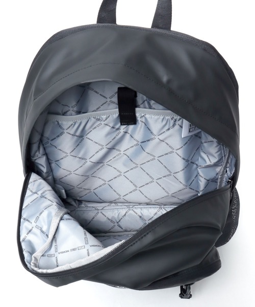 VISION STREET WEAR(ヴィジョンストリートウェア)の「VISION STREET WEAR(ヴィジョンストリートウェア)EXPANDABLE BACKPACK/サイズ拡張可能 バックパック/リュックサック(バックパック/リュック・メンズ・ブラック系1/ブラック系3・FREE)」の14枚目の写真