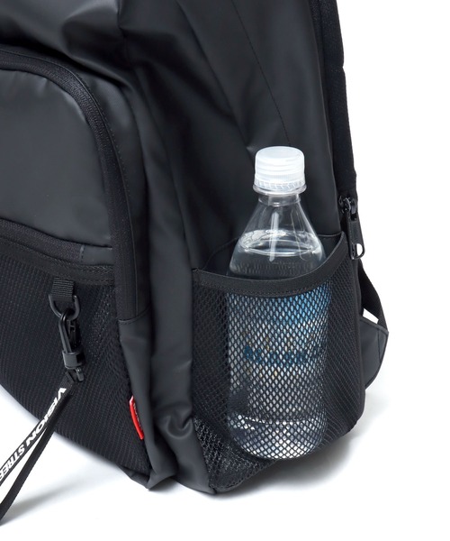 VISION STREET WEAR(ヴィジョンストリートウェア)の「VISION STREET WEAR(ヴィジョンストリートウェア)EXPANDABLE BACKPACK/サイズ拡張可能 バックパック/リュックサック(バックパック/リュック・メンズ・ブラック系1/ブラック系3・FREE)」の20枚目の写真