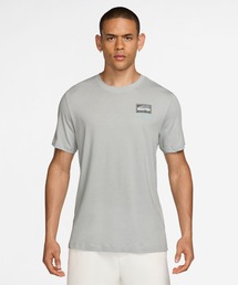 ナイキ NIKE ナイキ STD TRAIN STICKERS S/S Tシャツ