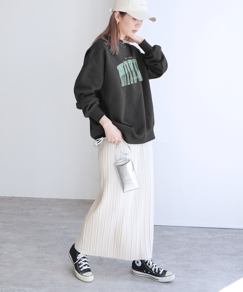 reca(レカ)の「フリンジロゴ刺繍BIGプルオーバー(スウェット・レディース・オートミール/チャコール/ブルー・FREE)」の5枚目の写真