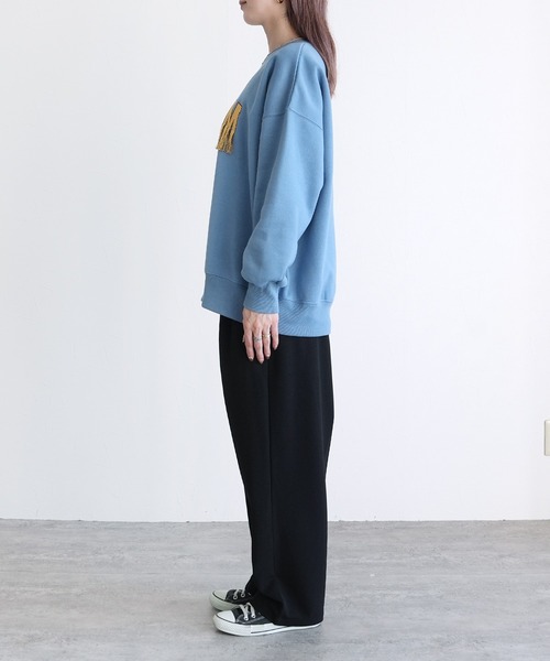 reca(レカ)の「フリンジロゴ刺繍BIGプルオーバー(スウェット・レディース・オートミール/チャコール/ブルー・FREE)」の21枚目の写真