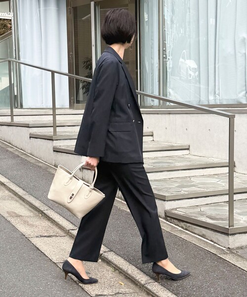 MICO COULIER（ミコクリエ）の「《セットアップ対応》ライトモククロスジャケット（テーラードジャケット・レディース・グレイッシュベージュ/ネイビー・38）」の6枚目の写真