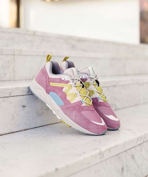 KARHU(カルフ)の「KARHU / “FUSION 2.0” スニーカー(スニーカー・レディース・グレー系/ピンク系・10/9/8/6/5/4/7)」の2枚目の写真