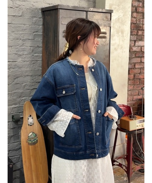 Te chichi（テチチ）の「ノーカラーデニムジャケット（ノーカラージャケット・レディース・ネイビー/ブルー・F）」の3枚目の写真