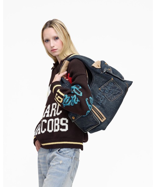 MARC JACOBS（マークジェイコブス）の「DENIM SUEDE POCKET SACK BAG/ザ デニム スエード カーゴ サック バッグ（ショルダーバッグ・レディース・ブルー系その他・ONE SIZE）」の2枚目の写真