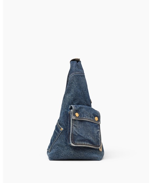 MARC JACOBS（マークジェイコブス）の「DENIM SUEDE POCKET SACK BAG/ザ デニム スエード カーゴ サック バッグ（ショルダーバッグ・レディース・ブルー系その他・ONE SIZE）」の6枚目の写真