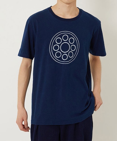 BLUE BLUE JAPAN（ブルーブルージャパン）の「クヨウバッセン インディゴTシャツ（Tシャツ/カットソー・メンズ・インディゴブルー・XL/L/S/M）」の2枚目の写真