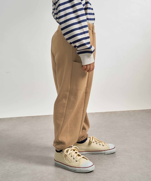 b・ROOM（ビールーム）の「【ともパン】【防汚・速乾】サイドポケットイージーパンツ（その他パンツ・キッズ・チャコール/キャメル/ブラック/ブルー系その他2/カーキ/ライトベージュ・120cm/100cm/140cm/90cm/130cm/110cm）」の20枚目の写真