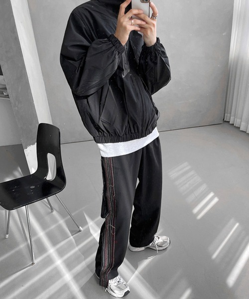 NOWLE（ノウル）の「【NOWLE】サイドライン ワイド ストレート イージーパンツ / レトロトラックパンツ（その他パンツ・メンズ・ブラック・LARGE/MEDIUM/X-LARGE）」の12枚目の写真