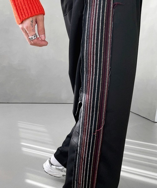 NOWLE（ノウル）の「【NOWLE】サイドライン ワイド ストレート イージーパンツ / レトロトラックパンツ（その他パンツ・メンズ・ブラック・LARGE/MEDIUM/X-LARGE）」の16枚目の写真