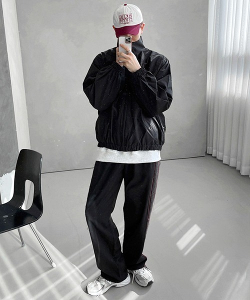 NOWLE（ノウル）の「【NOWLE】サイドライン ワイド ストレート イージーパンツ / レトロトラックパンツ（その他パンツ・メンズ・ブラック・LARGE/MEDIUM/X-LARGE）」の14枚目の写真