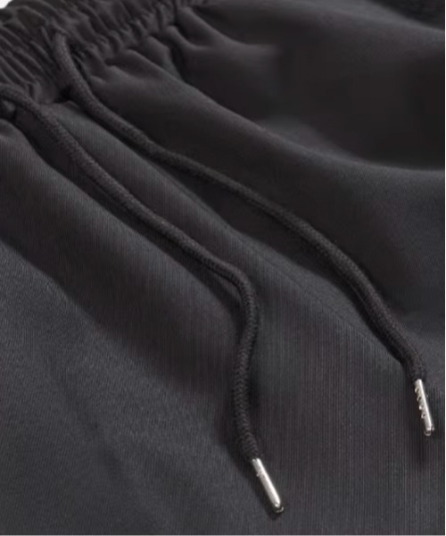 NOWLE（ノウル）の「【NOWLE】サイドライン ワイド ストレート イージーパンツ / レトロトラックパンツ（その他パンツ・メンズ・ブラック・LARGE/MEDIUM/X-LARGE）」の20枚目の写真