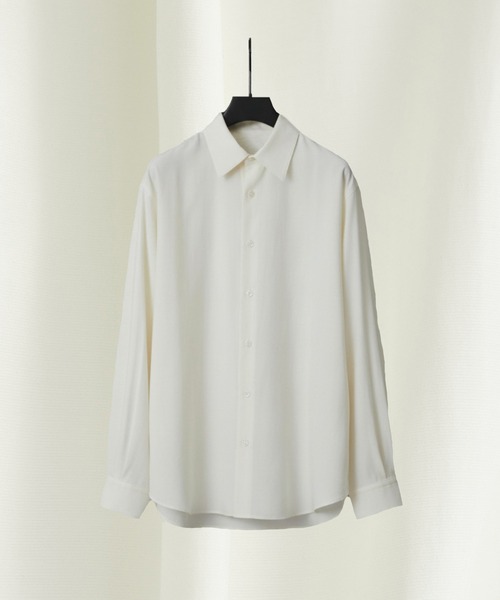 UNITED TOKYO（ユナイテッドトウキョウ）の「【WEB限定】フィブリルレーヨン リラックスシャツ |新作/防シワ/春服/インナー/速乾性/UVカット/限定商品/ウォッシャブル/イージーケア（シャツ/ブラウス・メンズ・オフホワイト/グレイッシュベージュ/ブラック/ライトブルーグレー・1/3/2）」の2枚目の写真