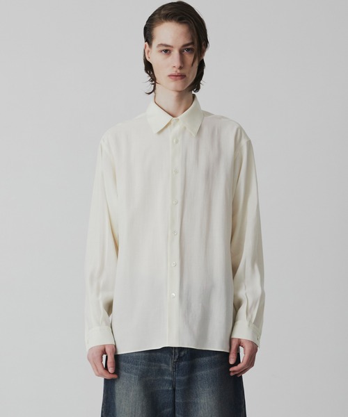 UNITED TOKYO（ユナイテッドトウキョウ）の「【WEB限定】フィブリルレーヨン リラックスシャツ |新作/防シワ/春服/インナー/速乾性/UVカット/限定商品/ウォッシャブル/イージーケア（シャツ/ブラウス・メンズ・オフホワイト/グレイッシュベージュ/ブラック/ライトブルーグレー・1/3/2）」の14枚目の写真