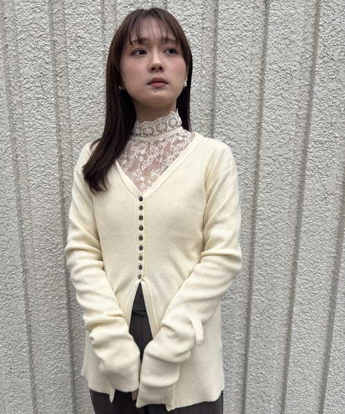 merrylatte(メリーラテ)の「V NECK CARDIGAN【IROHANI】(カーディガン/ボレロ・レディース・アイボリー・FREE)」の3枚目の写真
